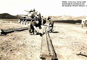 TENIRA - FERME FOUR - ASSEMBLAGE CHENILLES DE CHAR - 1959